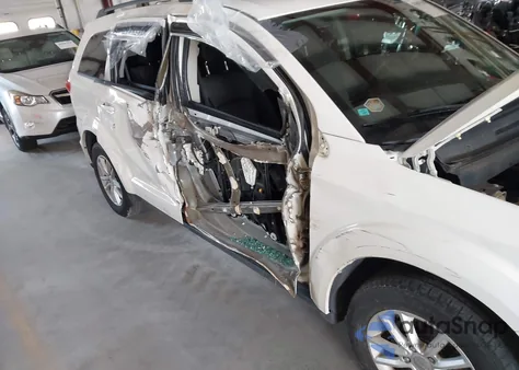 2014 Dodge Journey Sxt из США, поврежденный, VIN 3C4PDDBG8ET290647